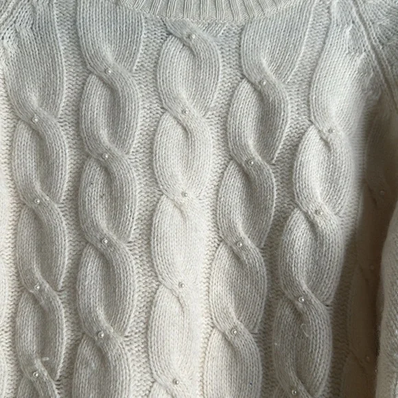 SAKS FIFTH AVENUE ivory lamb wool angora rabbit hair cable knit sweater size M - Picture 3 of 11